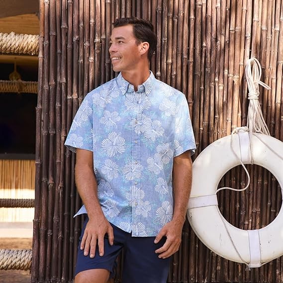 Reyn Spooner Hawaiian Hibiscus Aloha Shirt - Tailored Button Front